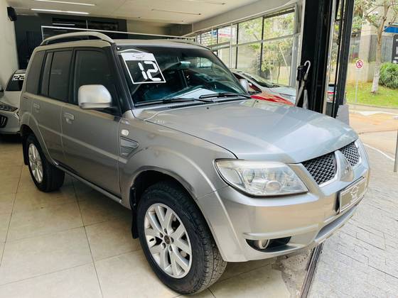 MITSUBISHI PAJERO TR4 2.0 4X2 16V 140CV FLEX 4P AUTOMÁTICO